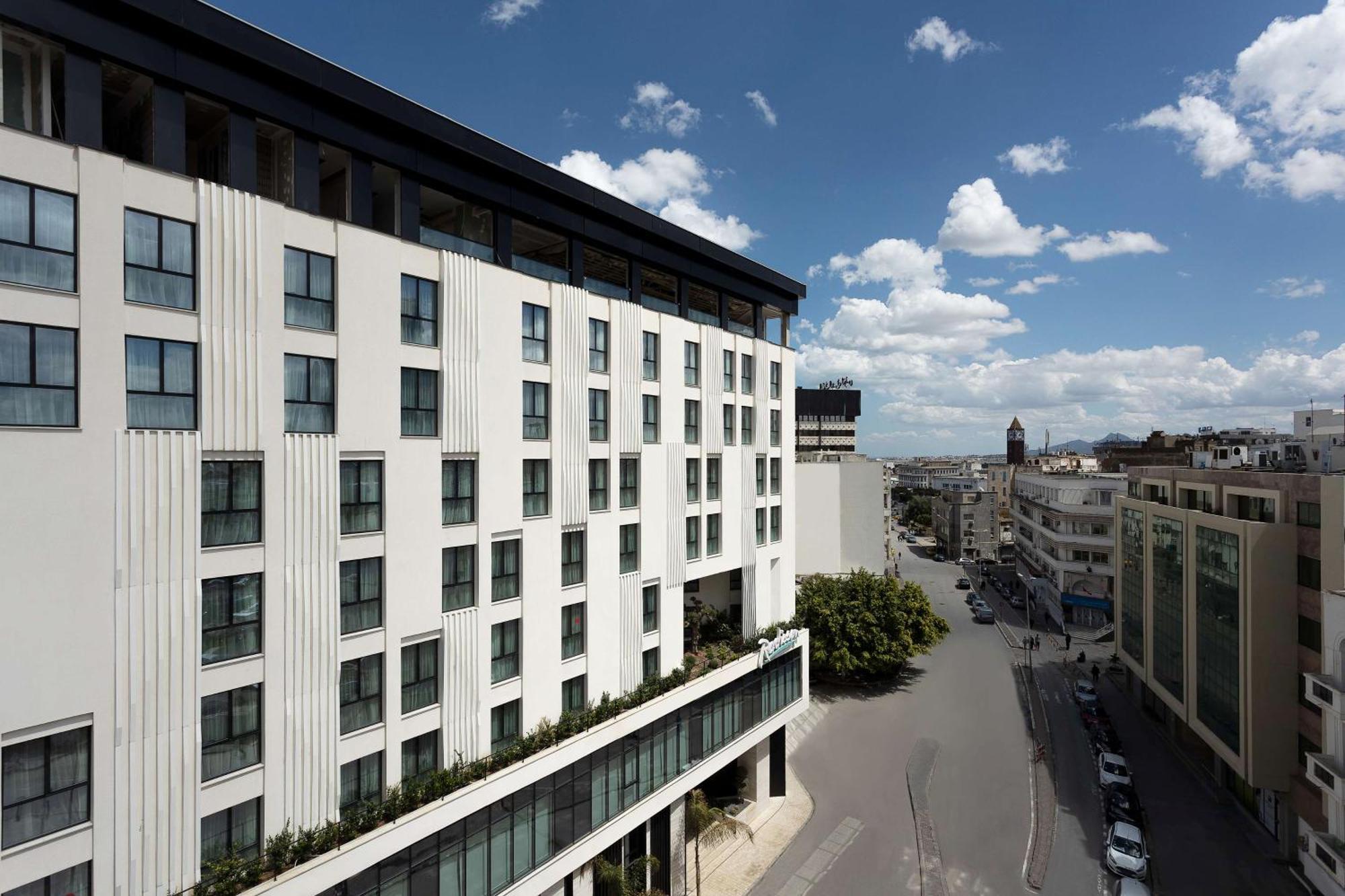 Radisson Hotel Tunis, City Center ภายนอก รูปภาพ