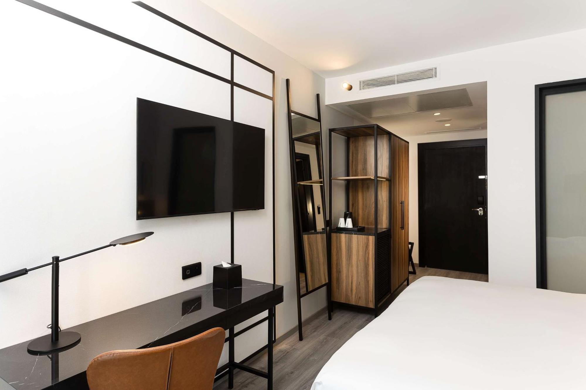 Radisson Hotel Tunis, City Center ภายนอก รูปภาพ